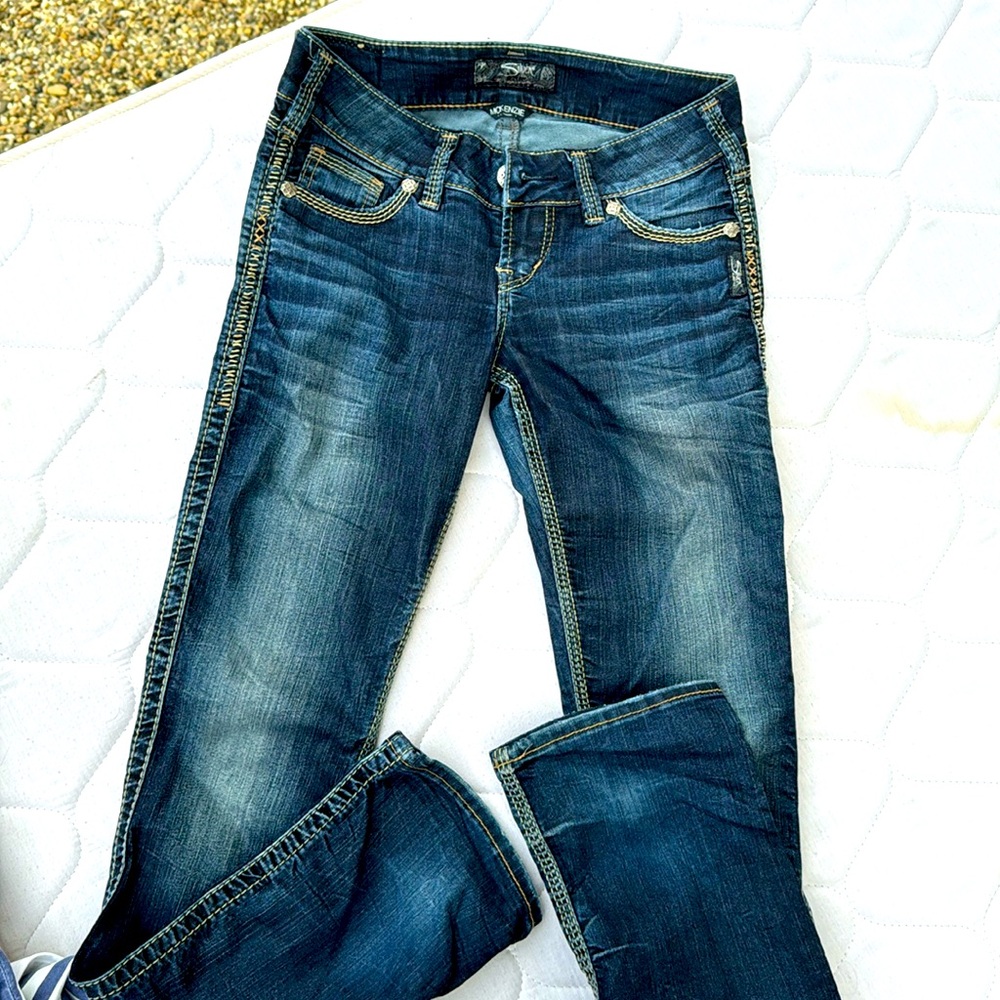 25 / 32 length silver ladies jeans